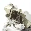 Pyrit auf Ganggestein mit Calcit und Quarz - 7