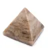Mondsteinpyramide aus Madagaskar - 3