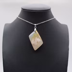 Blumenachat-Diamant-Anhänger