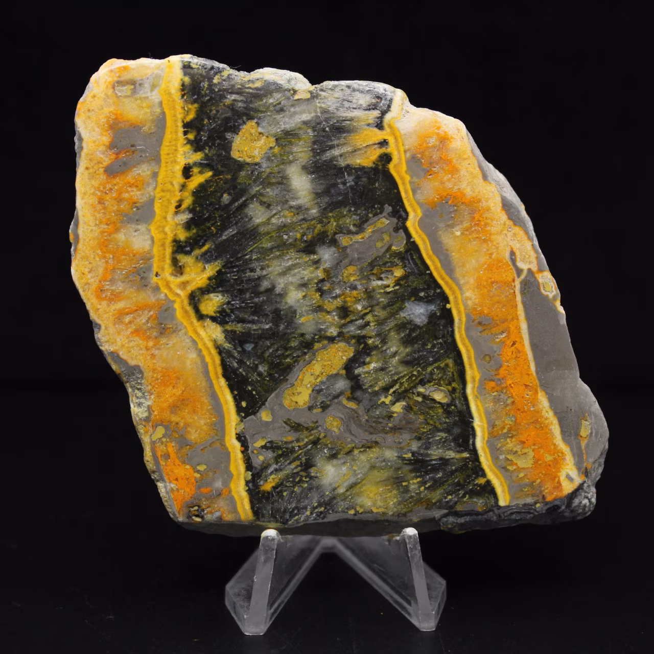Hummeljaspis-Plakette – Mineralbalance