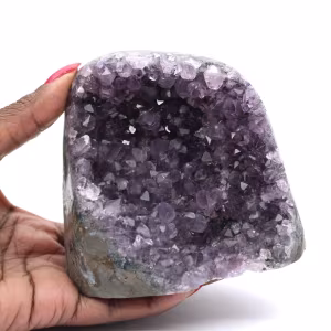 Brillante Amethyst-Druse – Natursteinkollektion