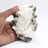 Kleines Exemplar von Glimmer auf weißem Quarz - 0