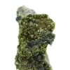 Grünes Epidot aus Marokko auf dünner Matrix - 6