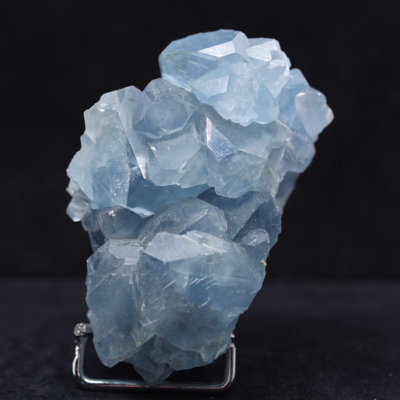 Madagassischer Celestin: Blaue Kristalldruse