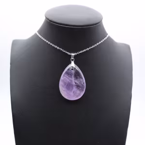 Amethyst-Anhänger – Schmuck aus natürlichen Mineralien