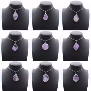 Amethyst-Anhänger – Schmuck aus reinem Mineral
