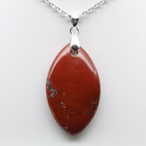 Schmuck aus rotem Jaspis