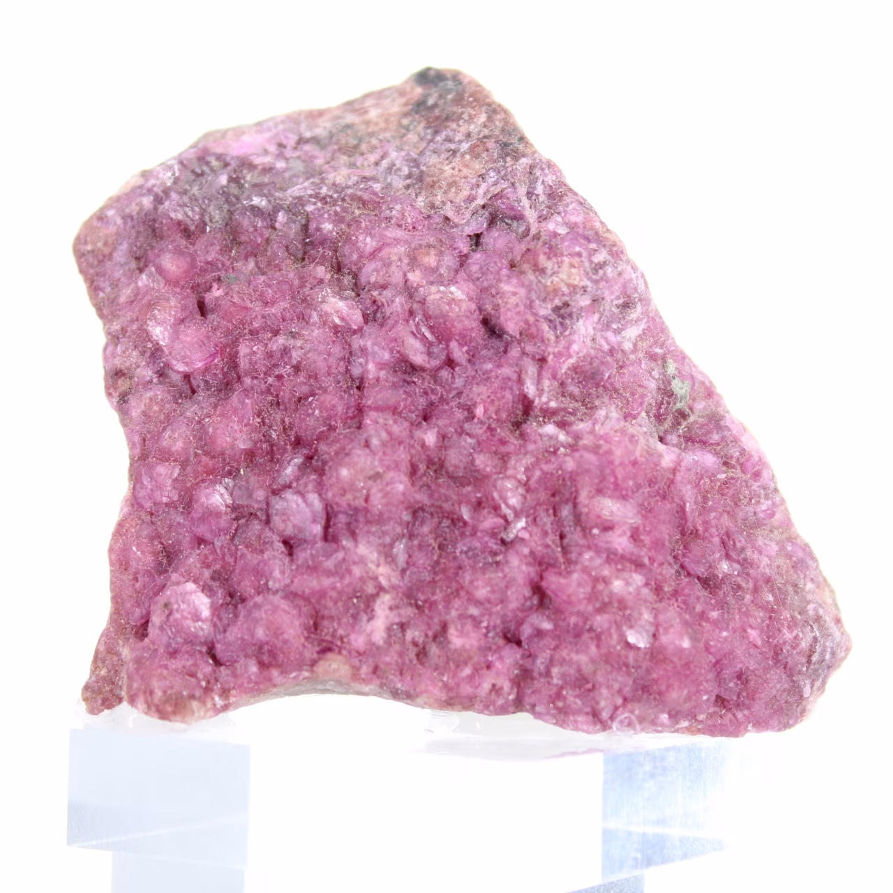 Cobaltocalcite du Congo sur socle acrylique – Cristaux roses