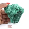 Natürliche grüne Malachit aus dem Kongo als faseriges Aggregat, auf Sockel - 7