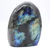 Labradorit-Mineral aus Madagaskar in Freiform als Ornament - 3