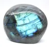 Dekoratives Labradorit-Mineral aus Madagaskar poliert - 0