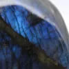Mineral-Ornament aus poliertem Labradorit aus Madagaskar - 4