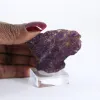 Natürlicher portugiesischer Purpurit auf Sockel – Rohmineral - 1