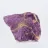 Roher Purpurit aus Portugal – Violettes Exemplar auf Sockel